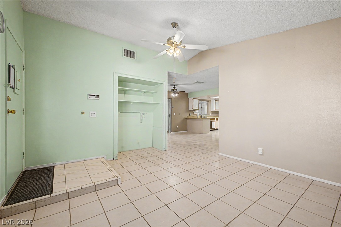 2112 Cameron Street Property Photo 4