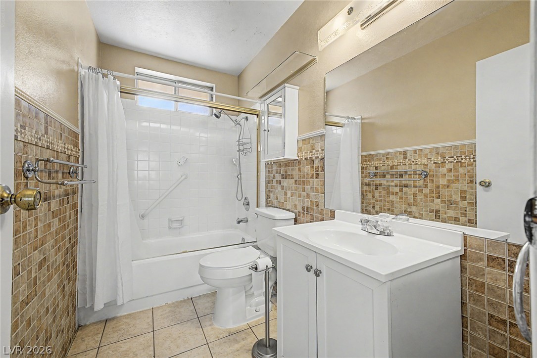 2112 Cameron Street Property Photo 10