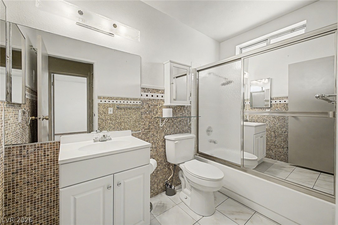 2112 Cameron Street Property Photo 15