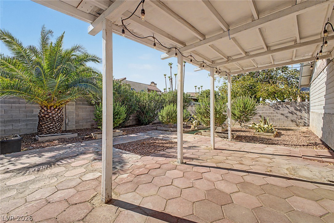 2112 Cameron Street Property Photo 25