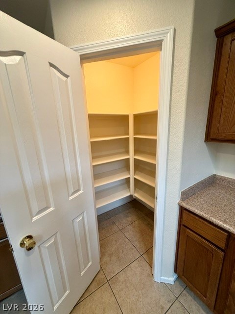 1129 Autumn Grass Street Property Photo 15