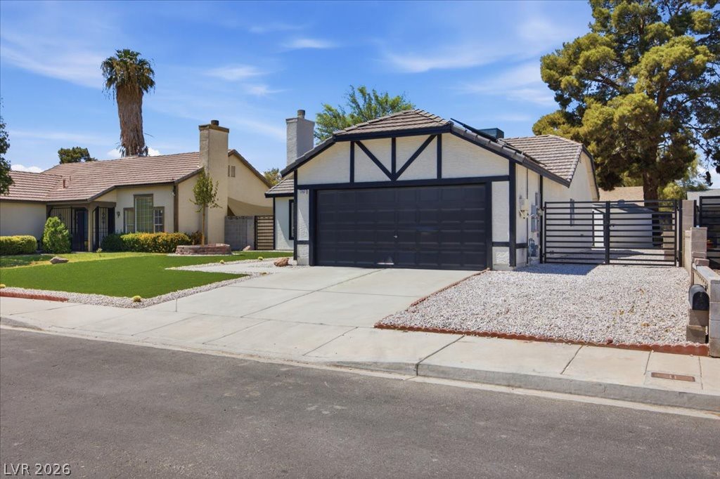 1707 Foxglove Drive Property Photo 3