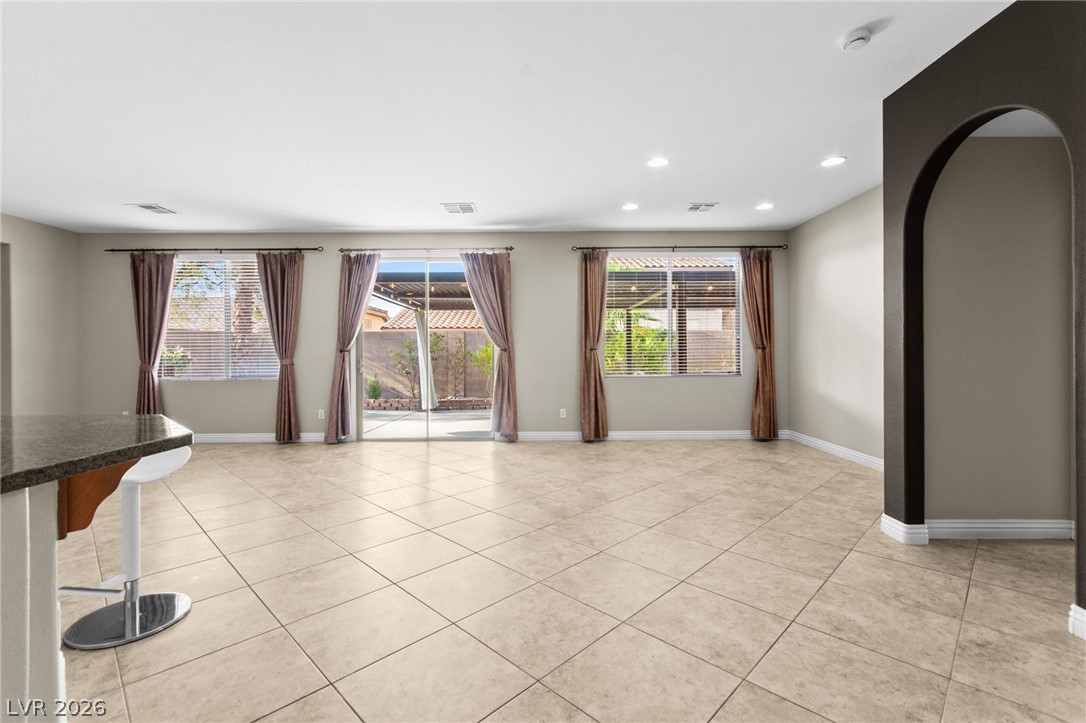 7568 Stray Horse Avenue Property Photo 10