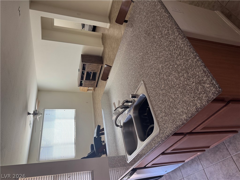 4209 Fairywren Drive Property Photo 10