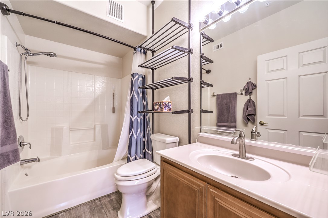 7159 South Durango Drive 106 Property Photo 16