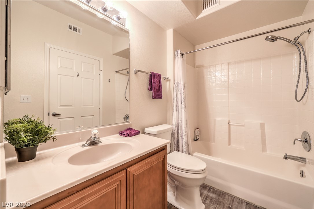7159 South Durango Drive 106 Property Photo 19