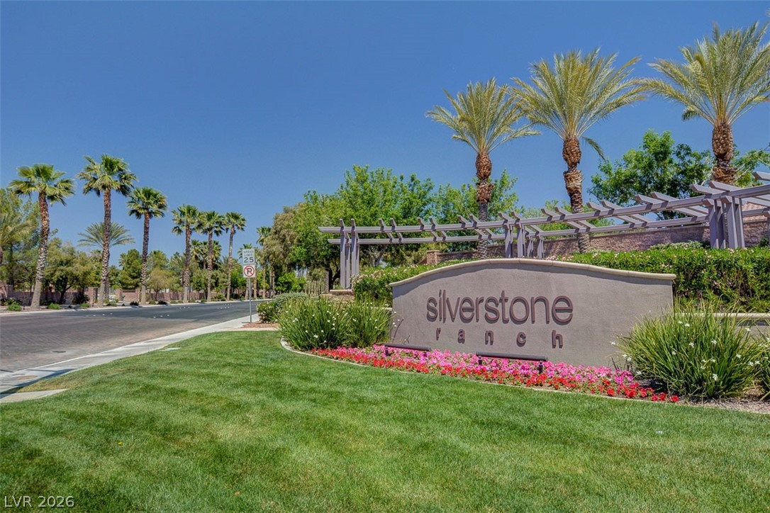 8852 Regatta Bay Place Property Photo 5