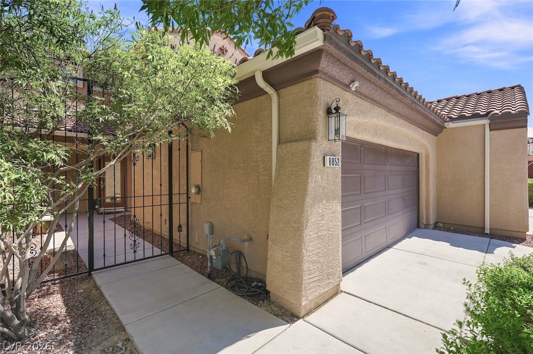 8852 Regatta Bay Place Property Photo 14