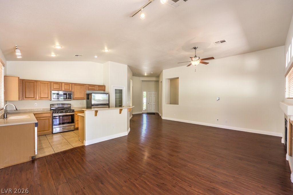 3034 Paseo Hills Way Property Photo 13