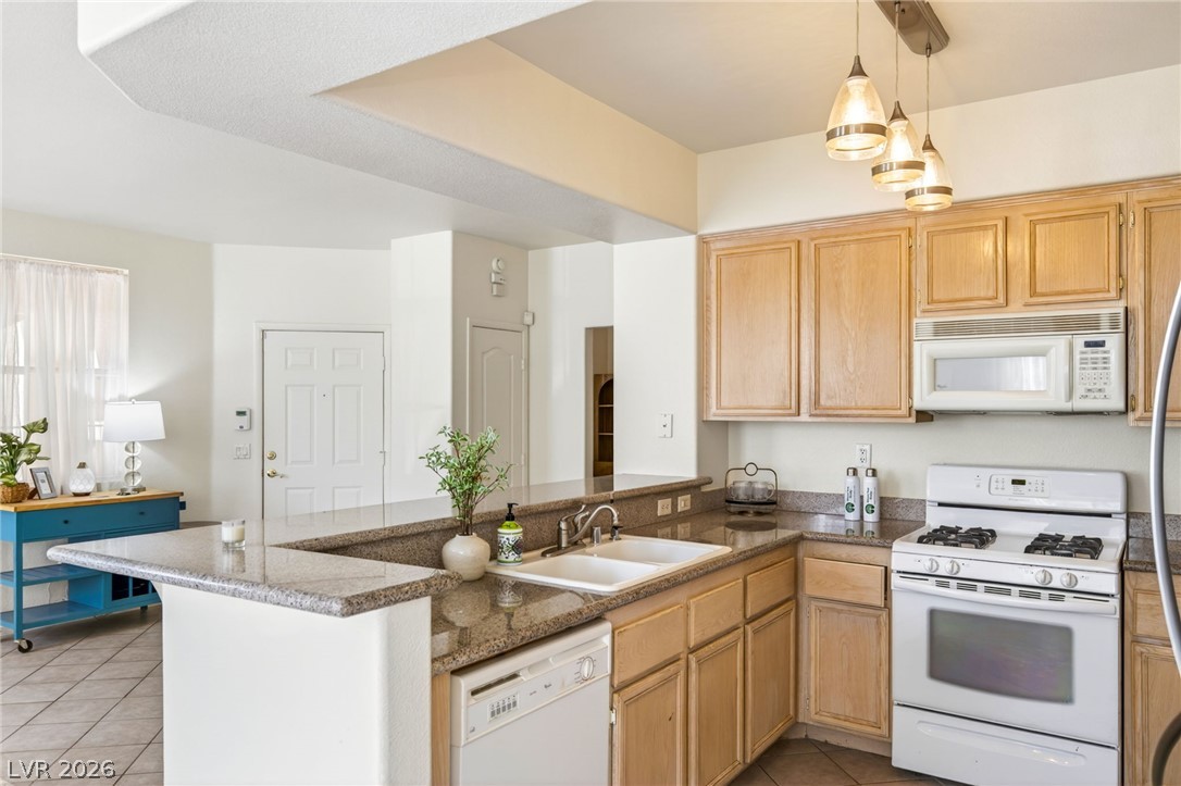 9901 Trailwood Drive 1088 Property Photo 10