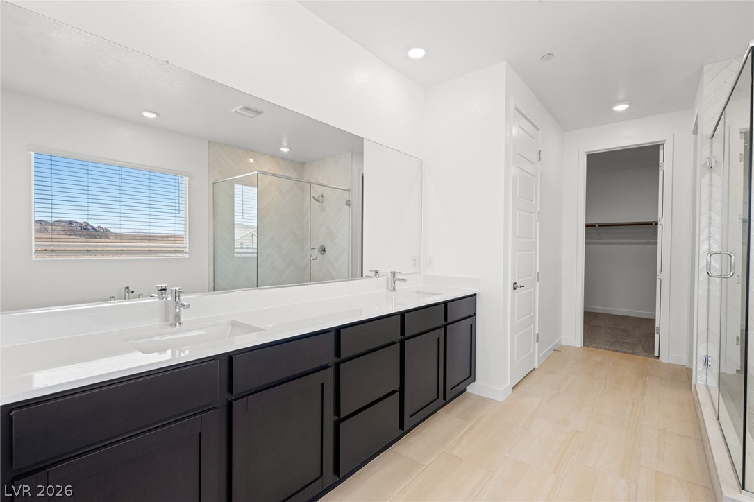 1638 Amalfi Arches Place Property Photo 10