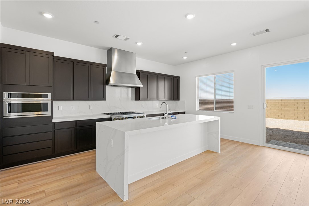 1638 Amalfi Arches Place Property Photo 15