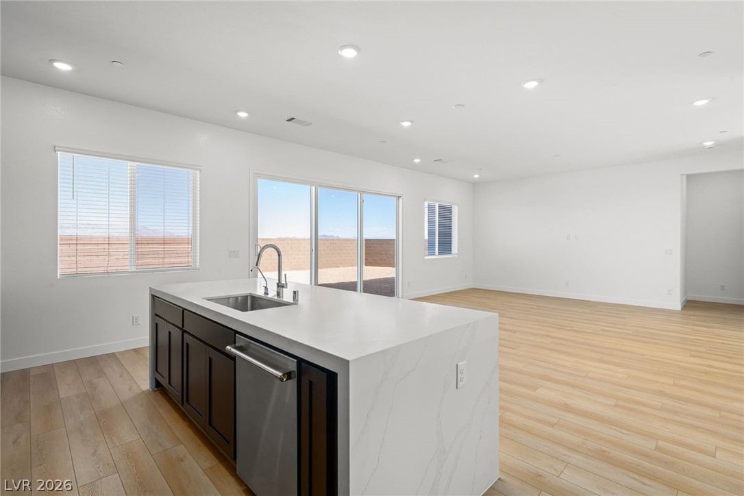 1638 Amalfi Arches Place Property Photo 19