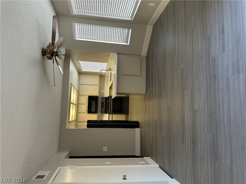 126 Elegante Way Property Photo 7