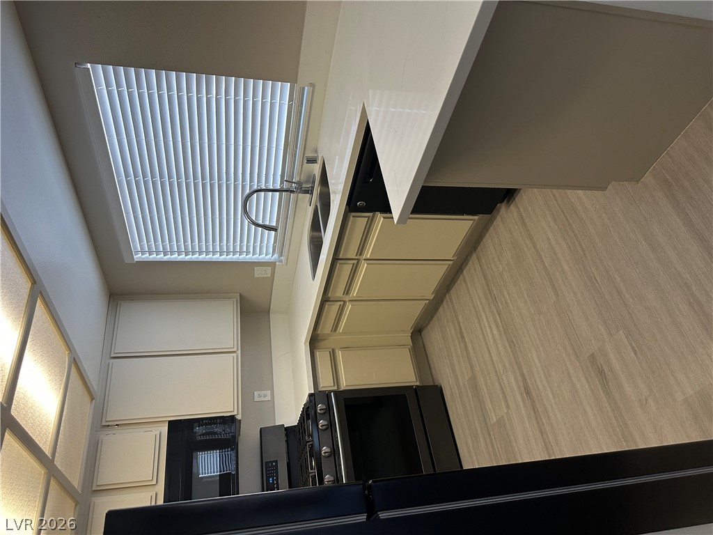 126 Elegante Way Property Photo 8