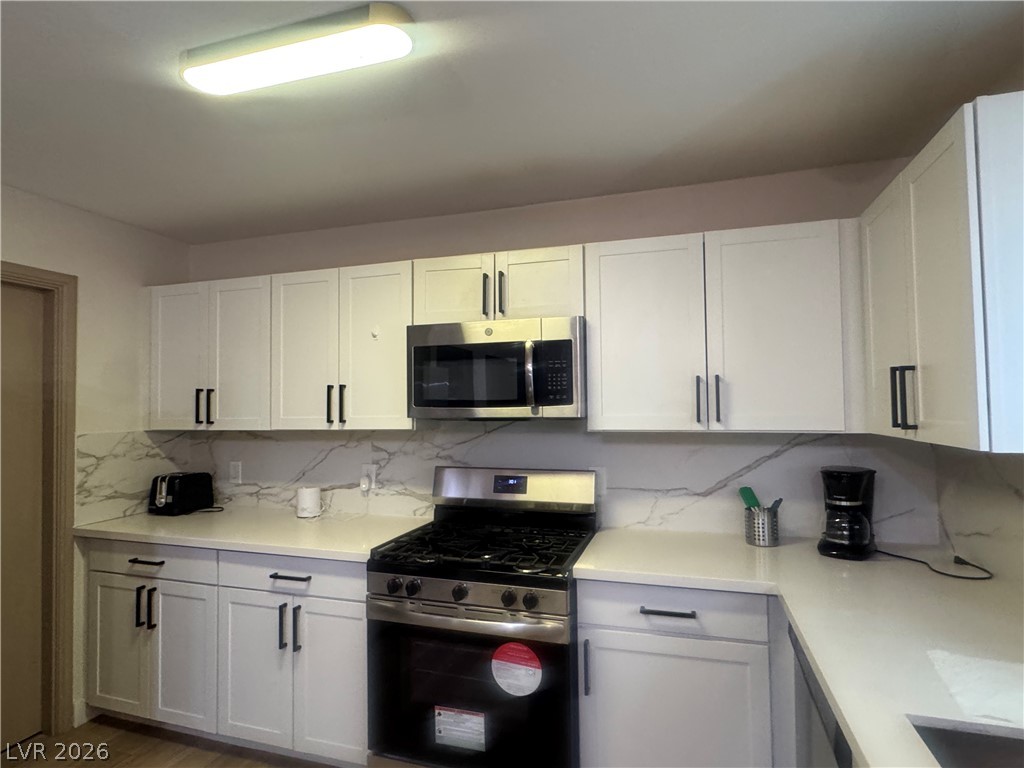 6536 Aberdeen Lane Property Photo 24