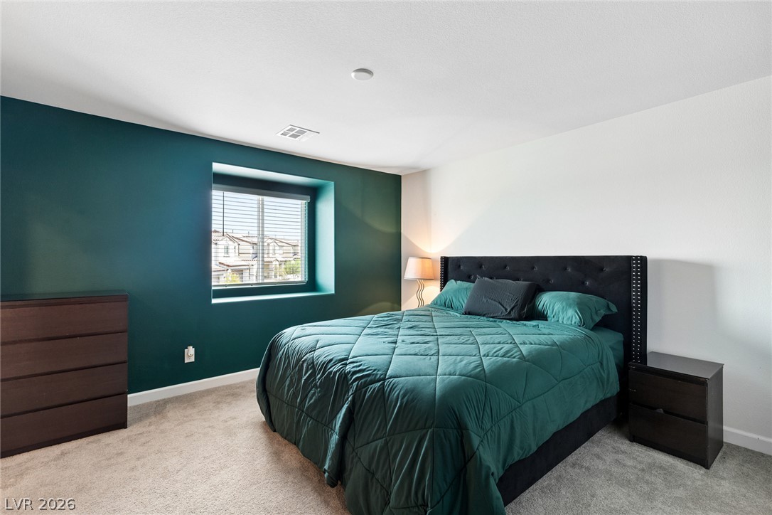 769 Spidersilk Track Street Property Photo 17