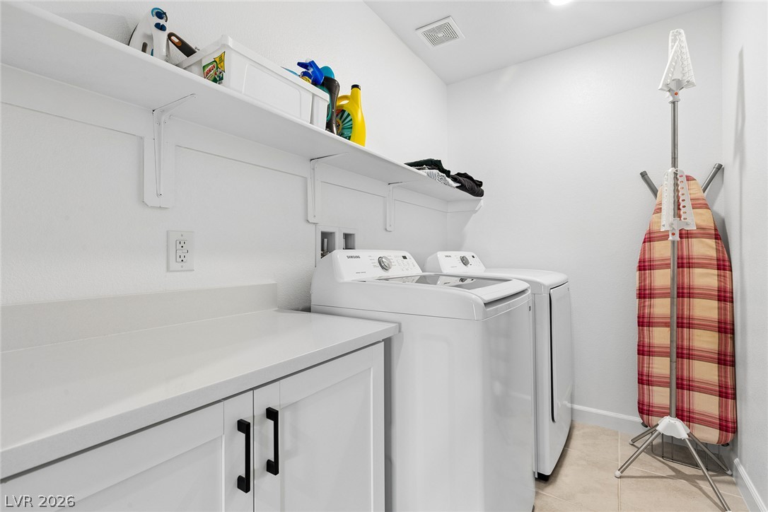 769 Spidersilk Track Street Property Photo 23