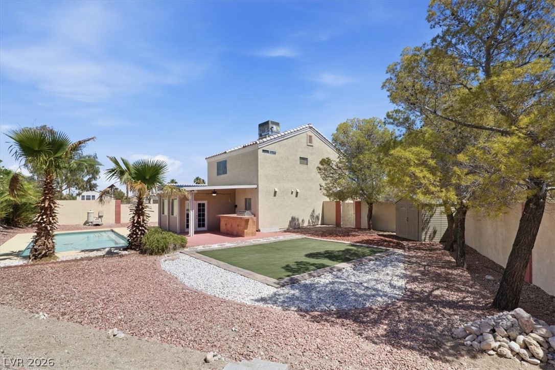 8208 Hydra Lane Property Photo 28