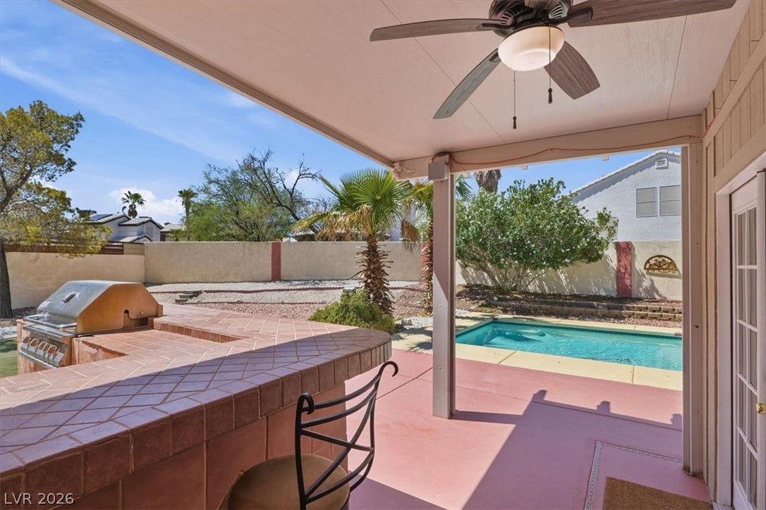 8208 Hydra Lane Property Photo 29