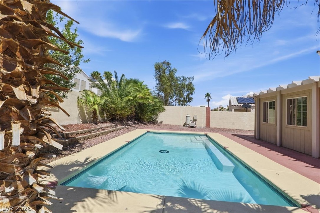 8208 Hydra Lane Property Photo 31