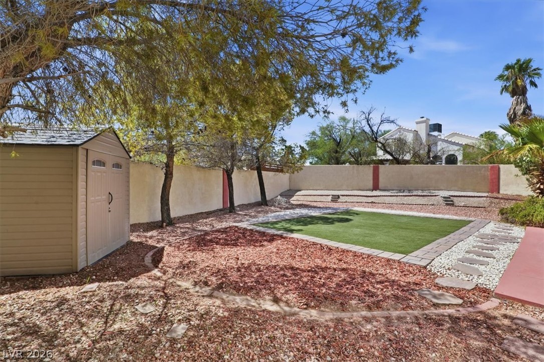 8208 Hydra Lane Property Photo 34