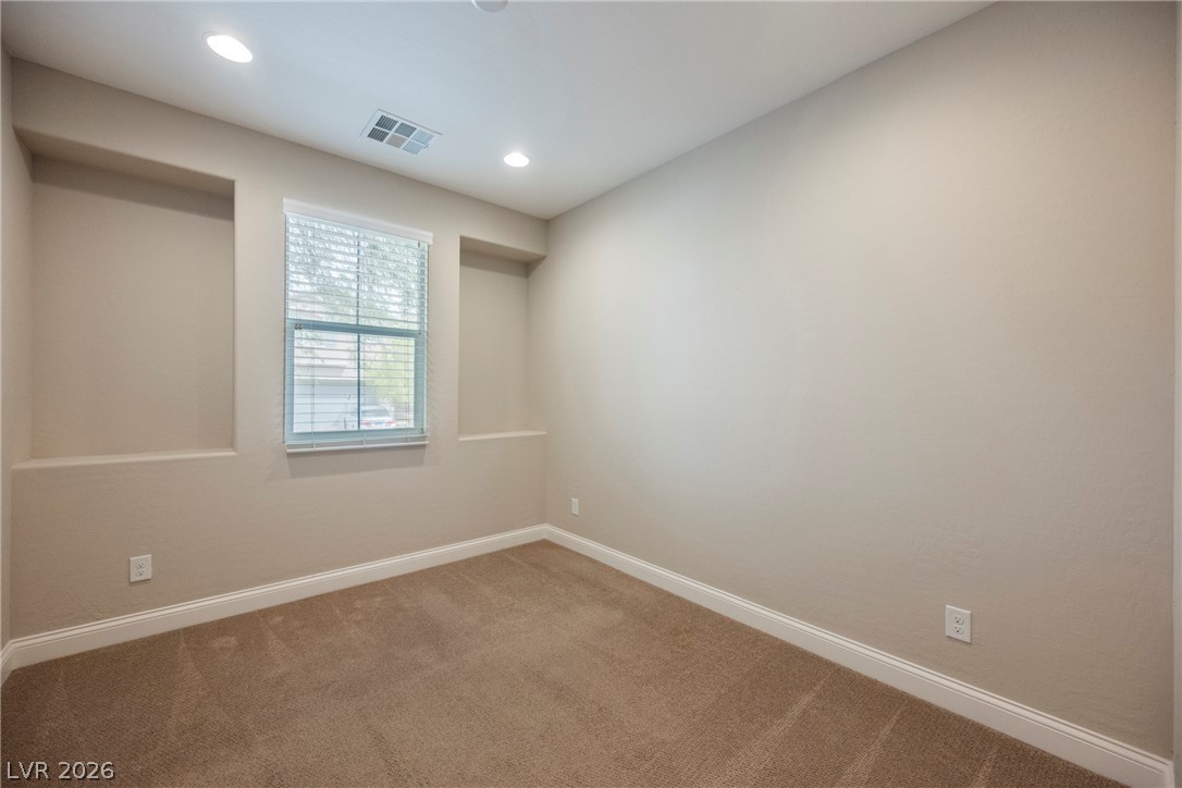 937 Estes Cove Avenue Property Photo 19