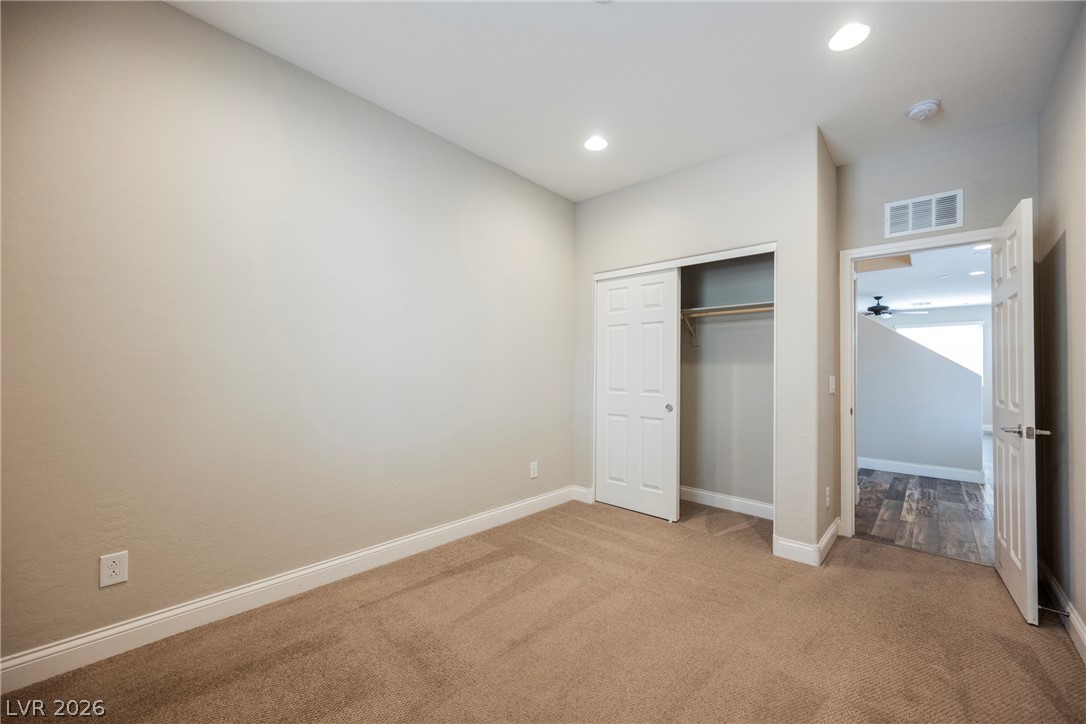 937 Estes Cove Avenue Property Photo 20