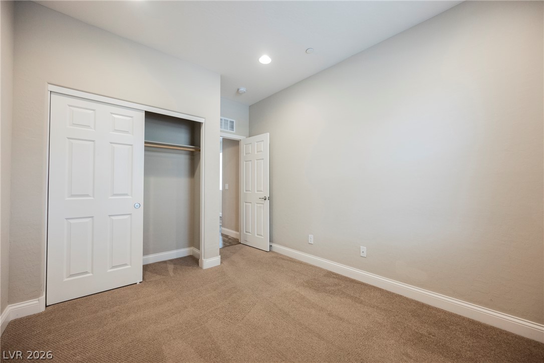937 Estes Cove Avenue Property Photo 21