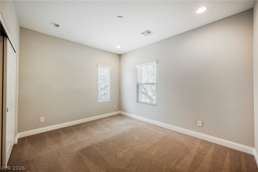937 Estes Cove Avenue Property Photo 40
