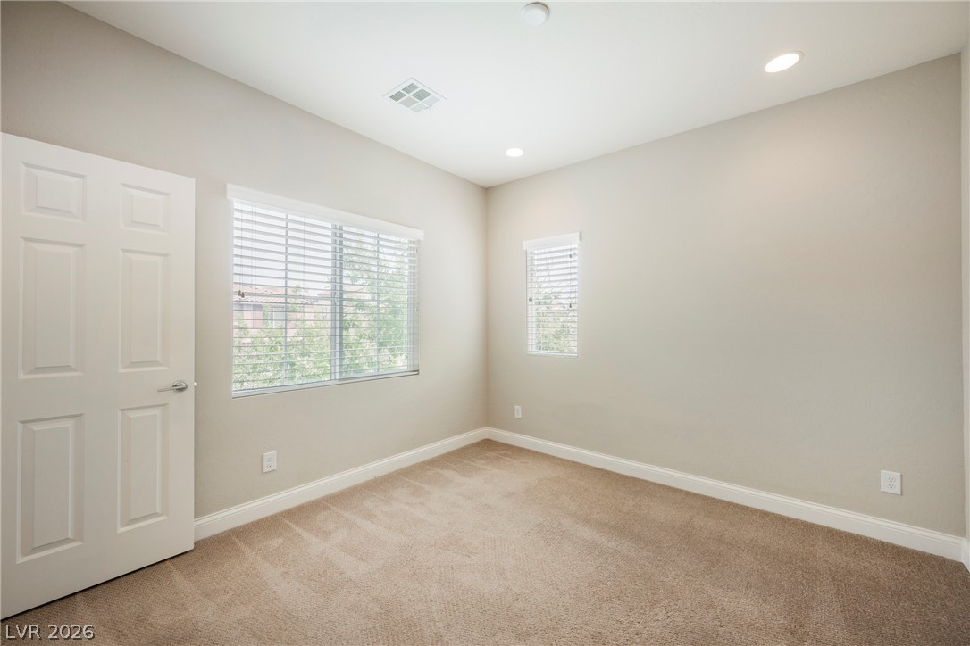 937 Estes Cove Avenue Property Photo 41