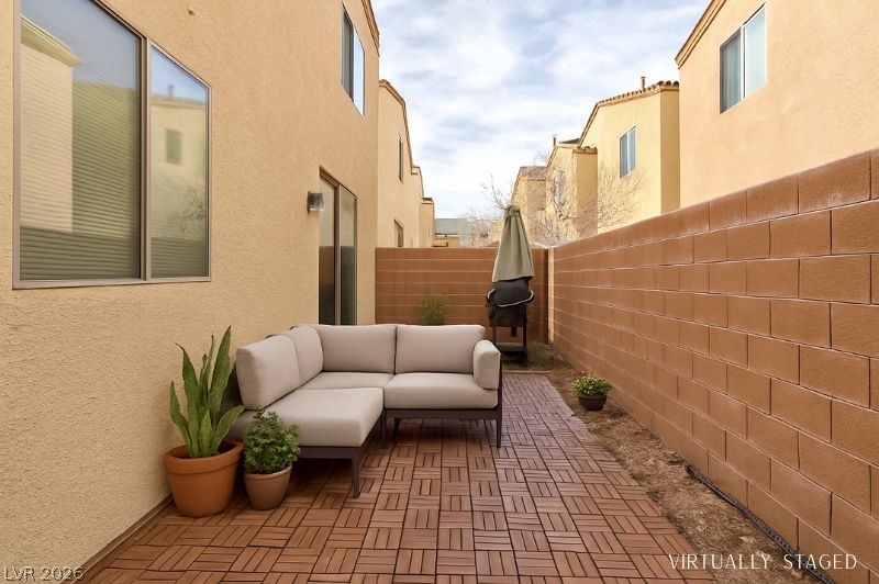 9748 Villa Lorena Avenue Property Photo 6