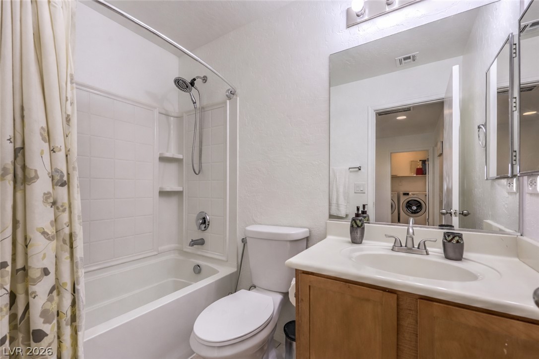 9062 Mackanos Avenue Property Photo 10