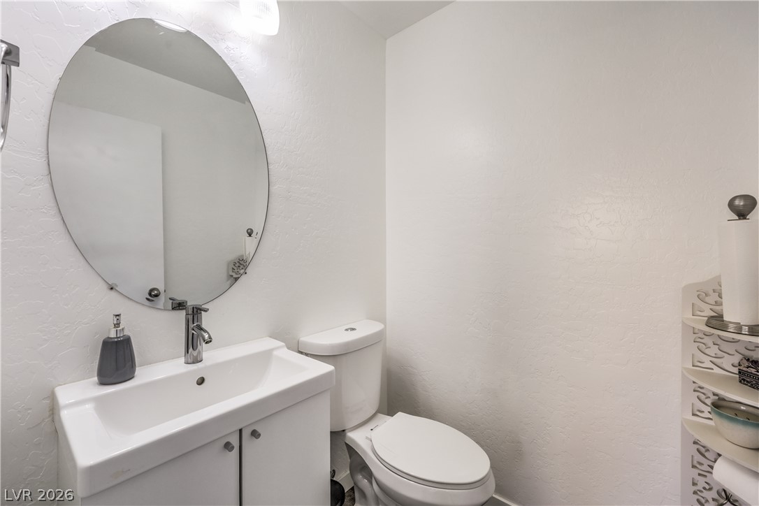 9062 Mackanos Avenue Property Photo 12