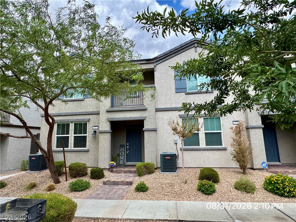 477 Ylang Place Property Photo 1