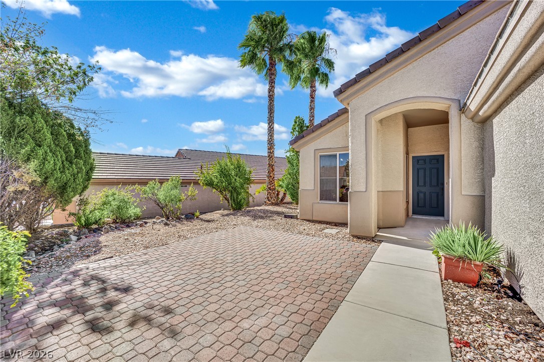 2039 Poppywood Avenue Property Photo 8