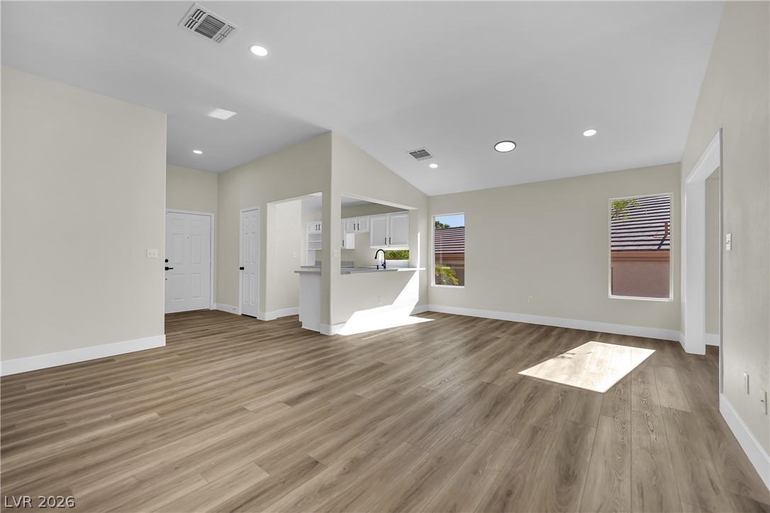 2039 Poppywood Avenue Property Photo 10