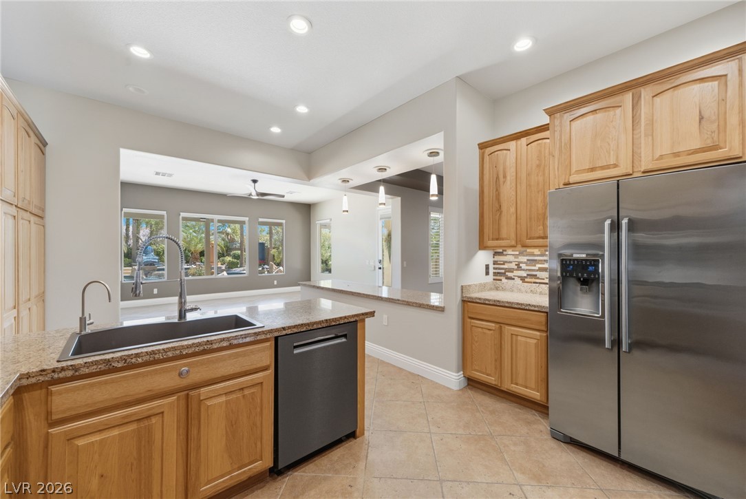 10690 Fable Street Property Photo 24