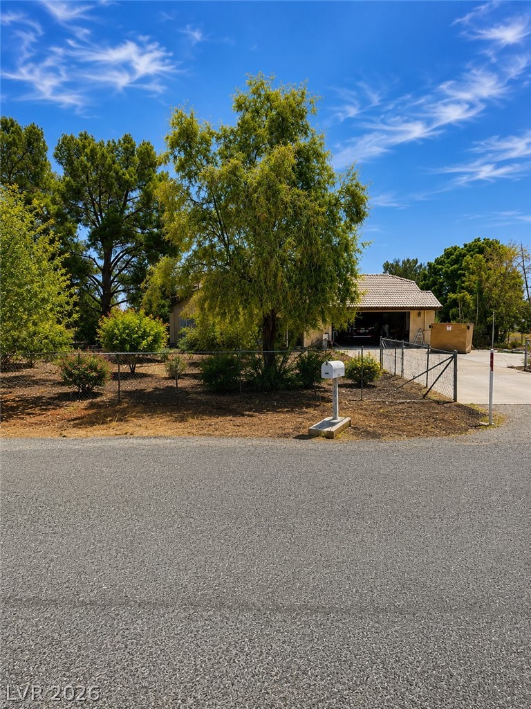 451 Steven Property Photo 1