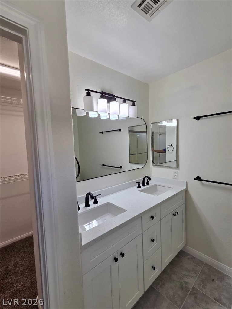 5692 Great Eagle Court Property Photo 9