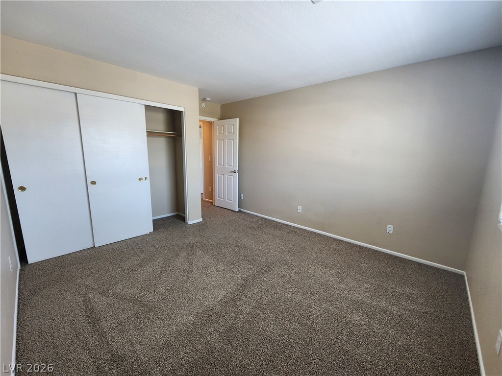 7748 Cascade Bluffs Court Property Photo 38