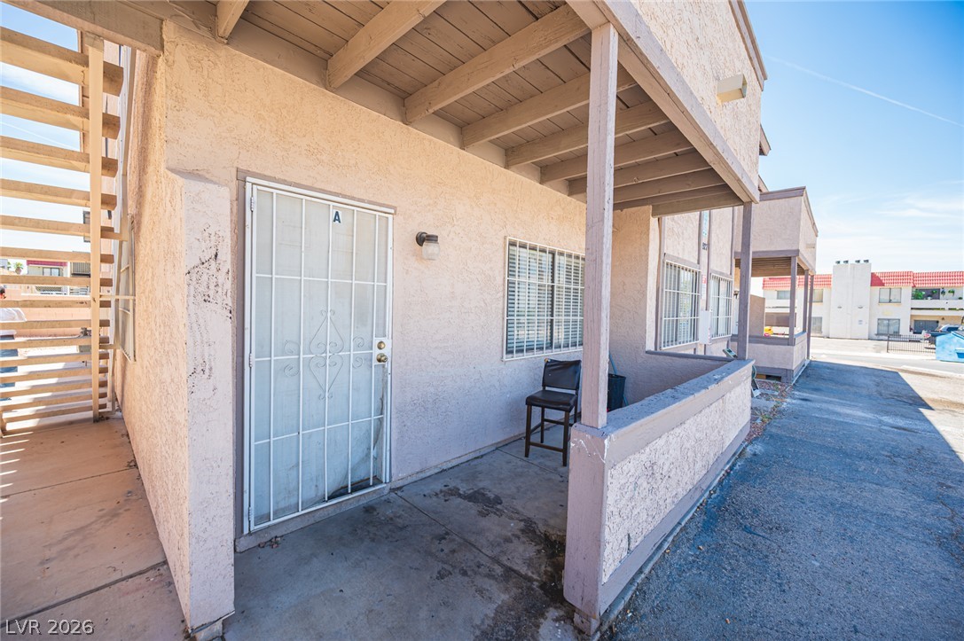 6927 Appleton Drive Property Photo 8