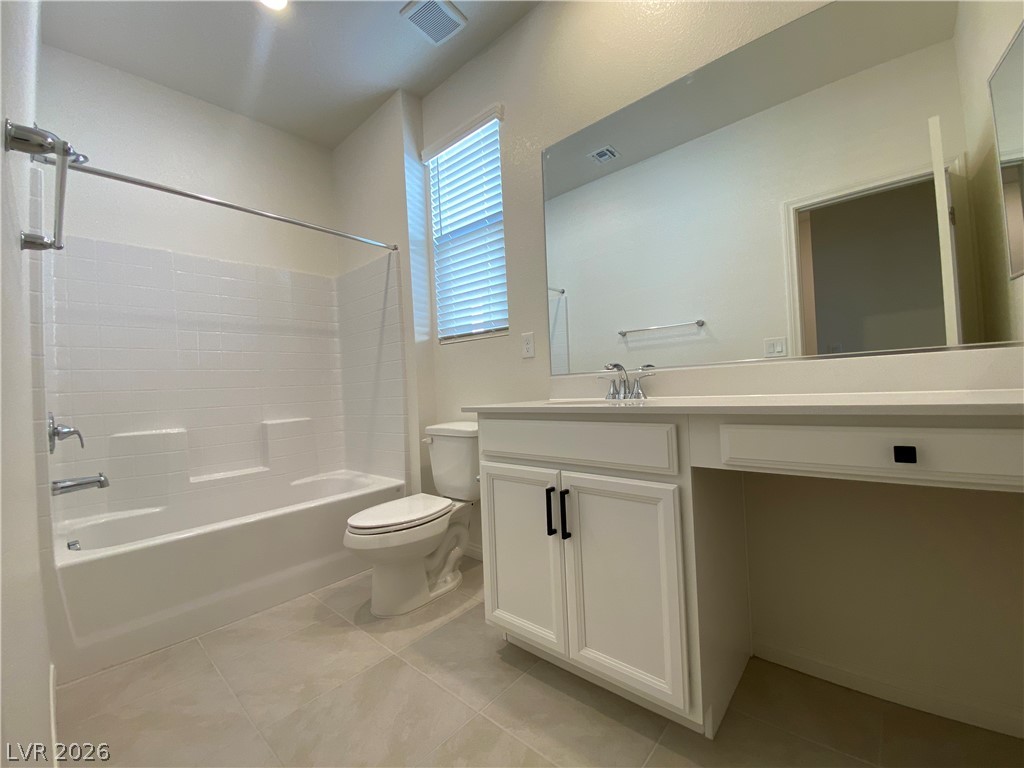 4231 Scarlet Cob Avenue Property Photo 15