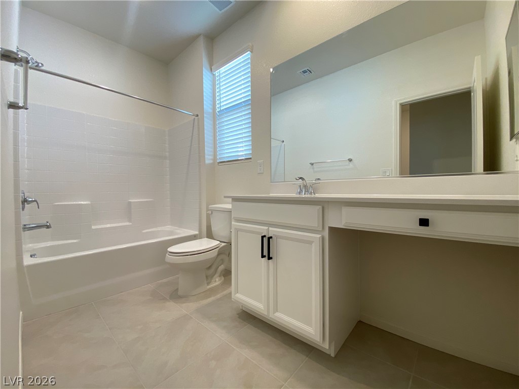 4231 Scarlet Cob Avenue Property Photo 17