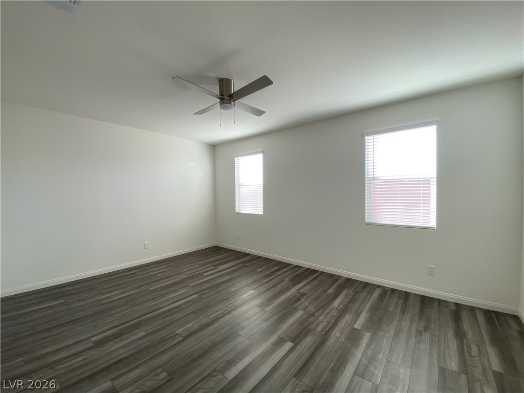 4231 Scarlet Cob Avenue Property Photo 26