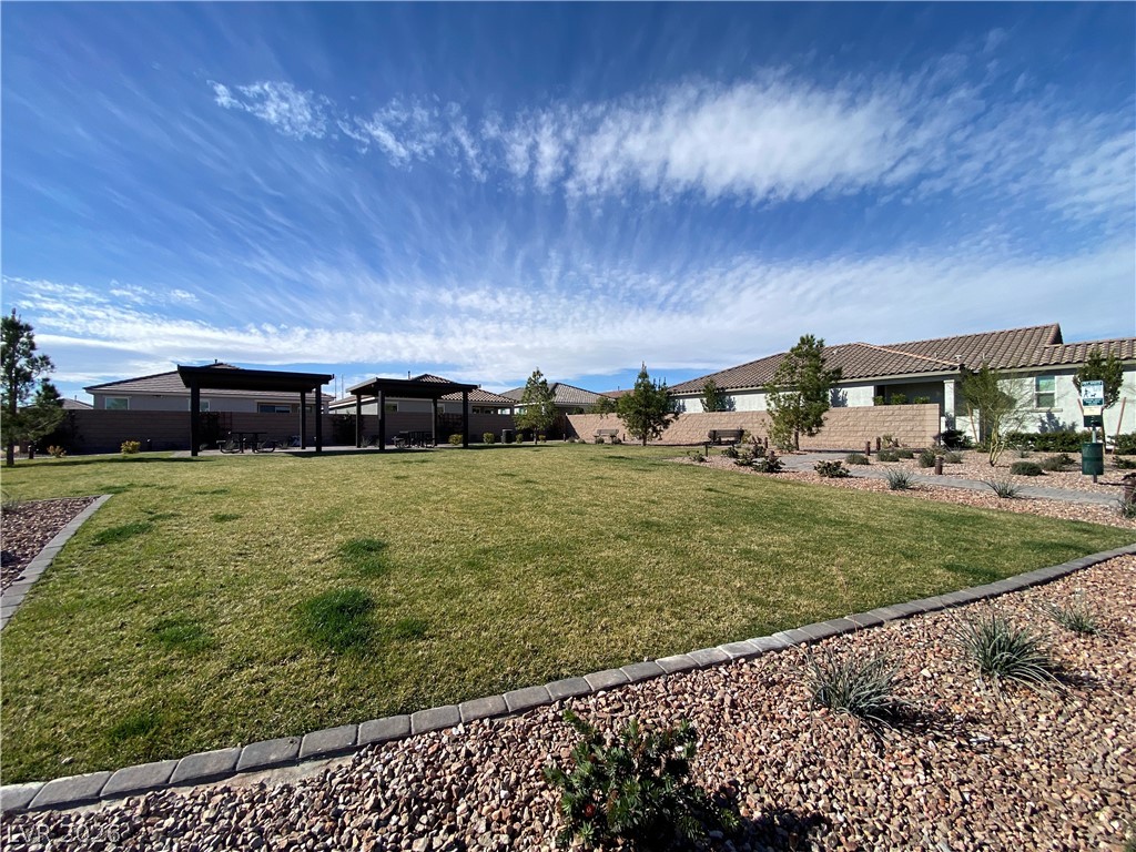 4231 Scarlet Cob Avenue Property Photo 42