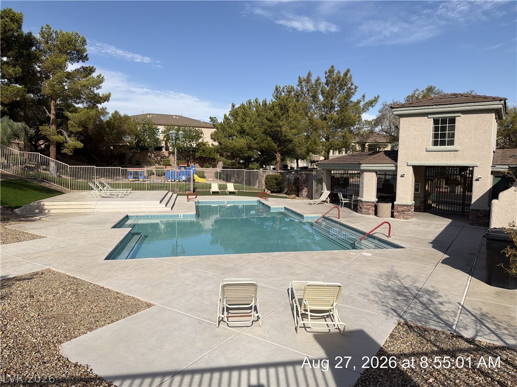 638 Solitude Point Avenue Property Photo 6
