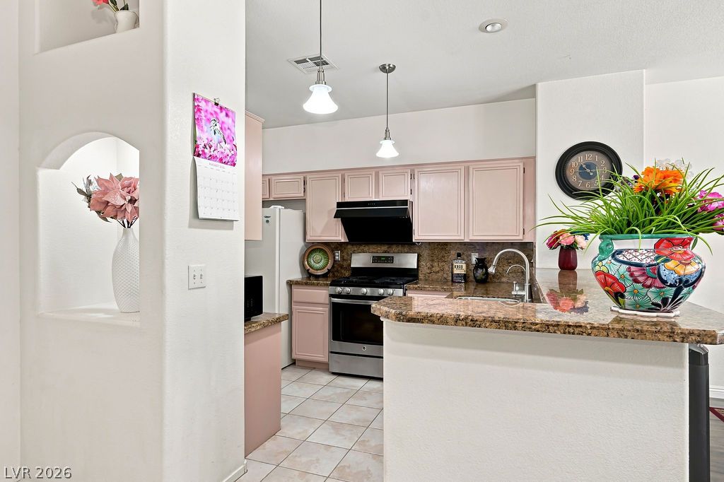 5248 Sunny Beach Lane Property Photo 15