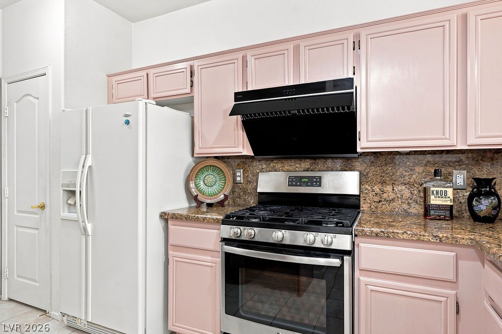 5248 Sunny Beach Lane Property Photo 16