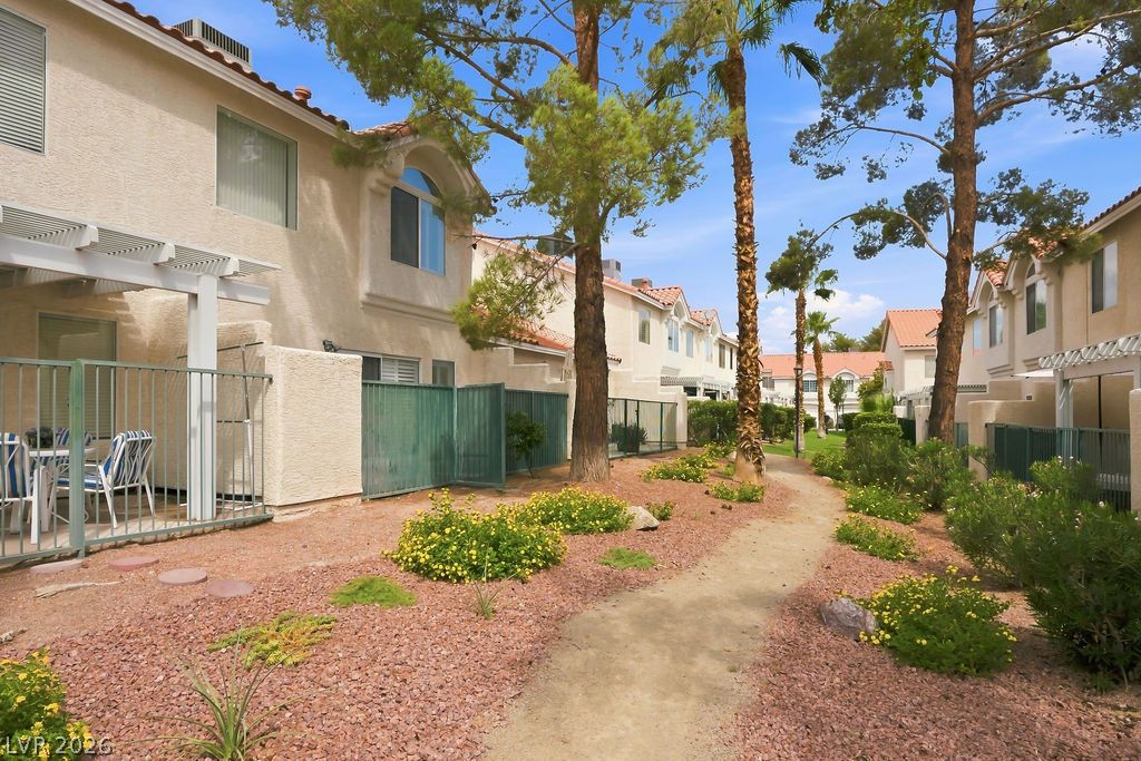 5248 Sunny Beach Lane Property Photo 41